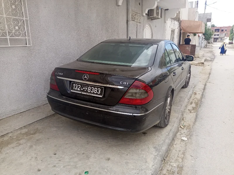 Mercedes Classe E - Photo 6