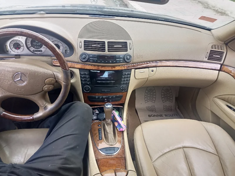 Mercedes Classe E - Photo 4