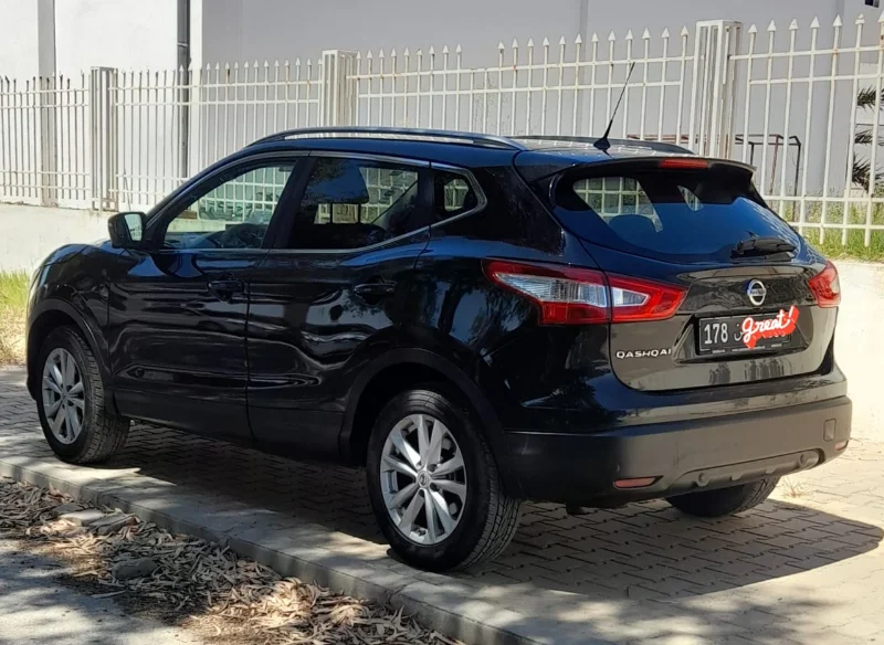 Nissan Qashqai - Photo 12