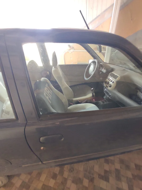 Fiat SEICENTO - Photo 4