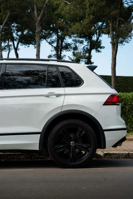 Volkswagen Tiguan - Photo 5