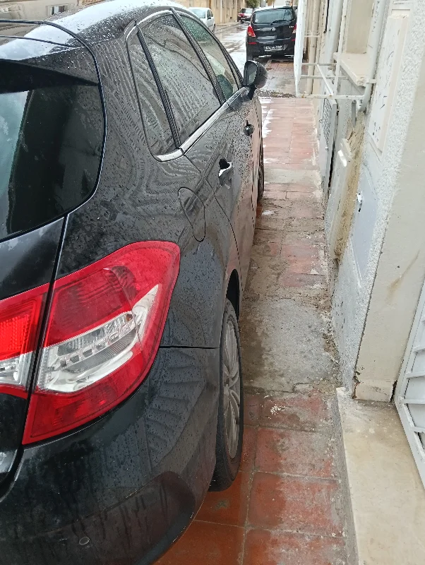 Citroen C4 - Photo 2