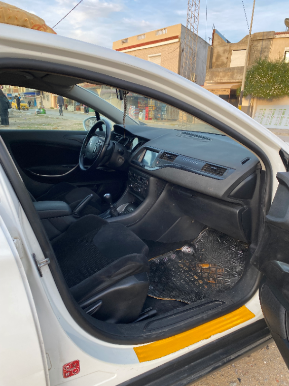 Citroen C5 - Photo 8
