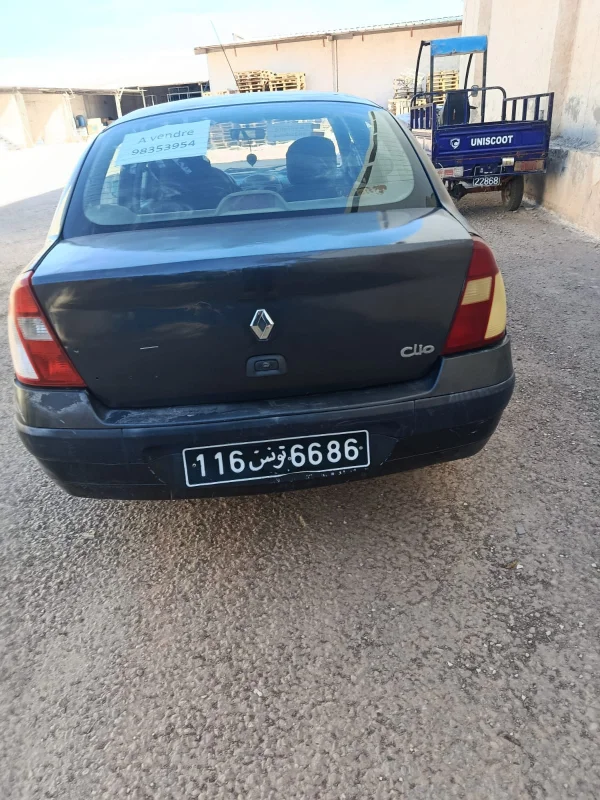 Renault Clio - Photo 6