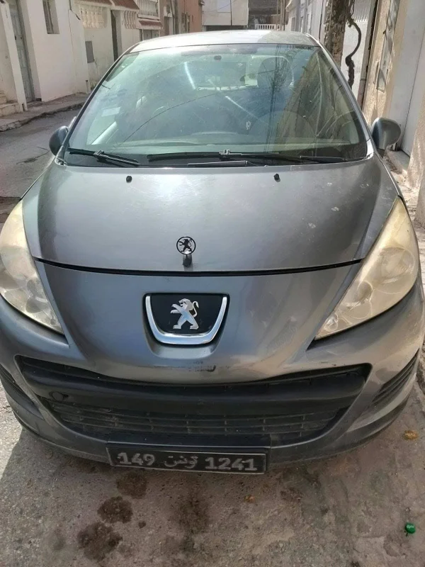 Peugeot 207 2011 Essence