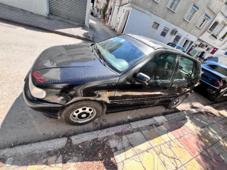 Volkswagen Polo 1999 Essence