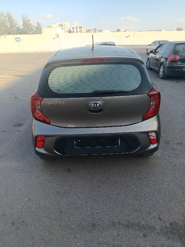Kia PICANTO - Photo 11