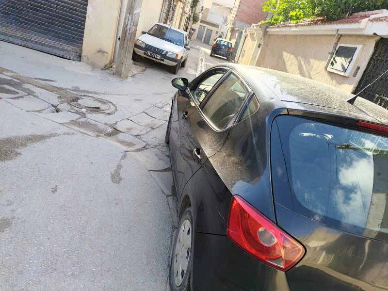 Seat Ibiza - Photo 3