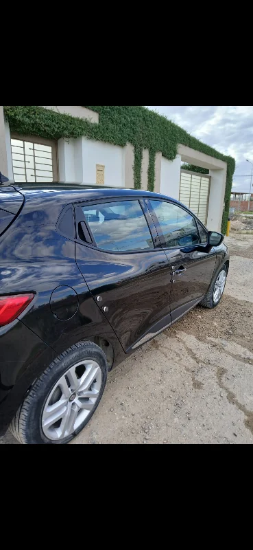 Renault Clio - Photo 2