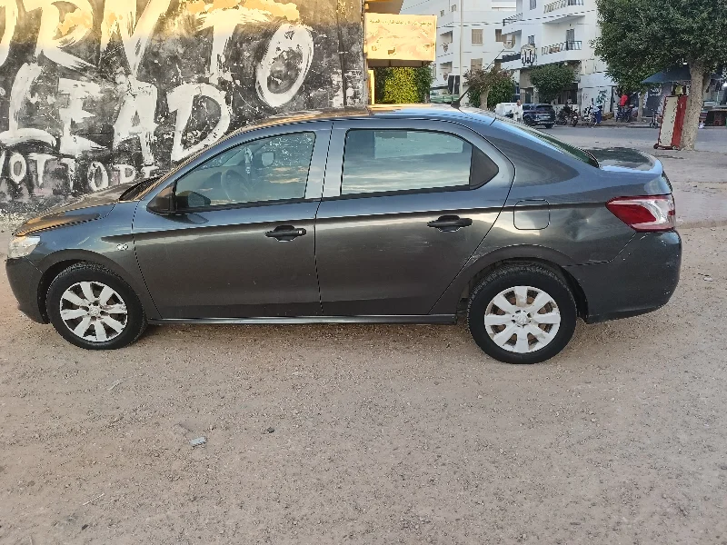 Peugeot 301 - Photo 3