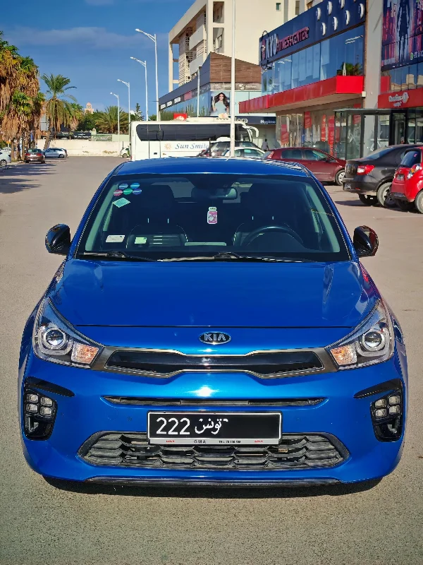 Kia RIO X-LINE - Photo 10