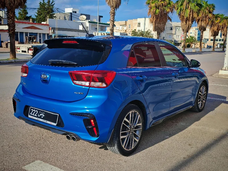 Kia RIO X-LINE - Photo 6