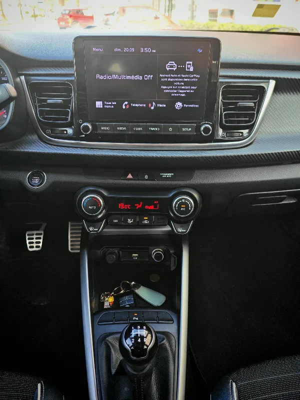 Kia RIO X-LINE - Photo 4
