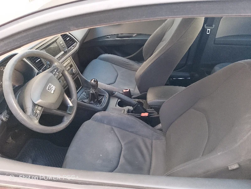 Seat Leon ST - Photo 2