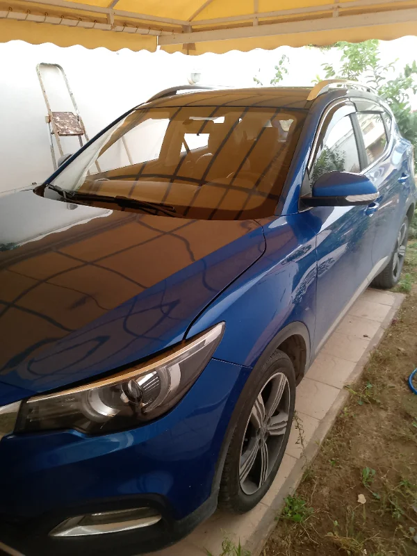 MG MG ZS - Photo 2