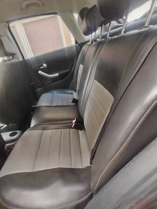 Seat Ibiza - Photo 2