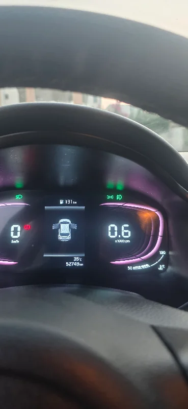 Kia STONIC - Photo 4