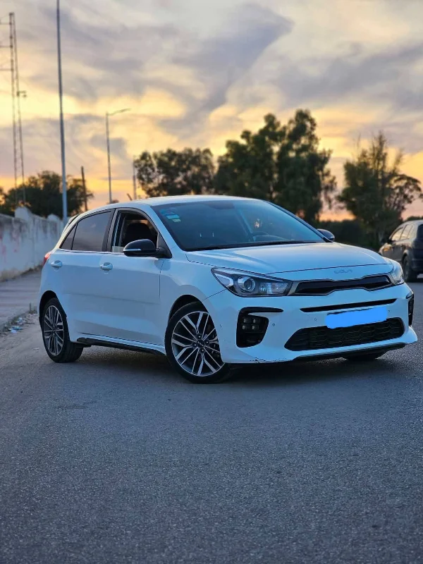 Kia RIO - Photo 7