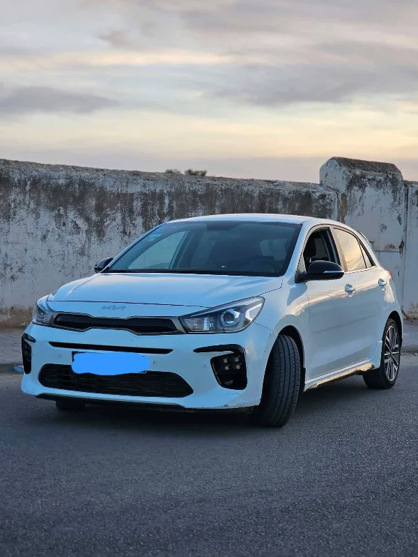 Kia RIO - Photo 6