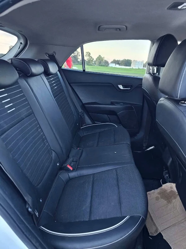 Kia RIO - Photo 3