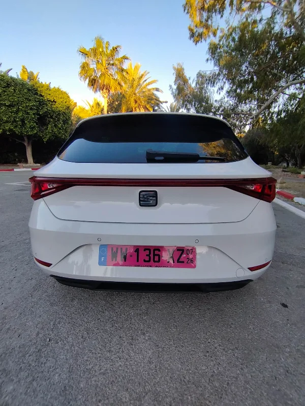 Seat Leon e-Hybrid - Photo 12