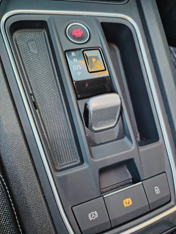 Seat Leon e-Hybrid - Photo 6