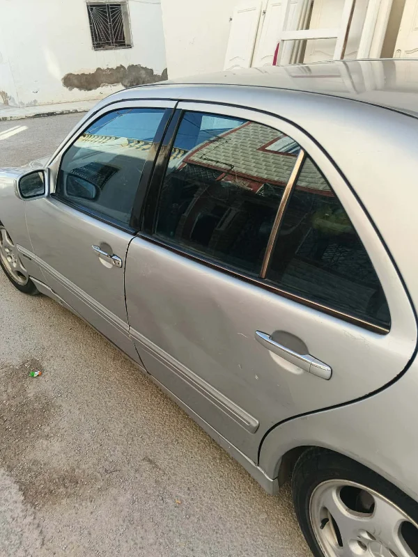 Mercedes Classe E - Photo 4