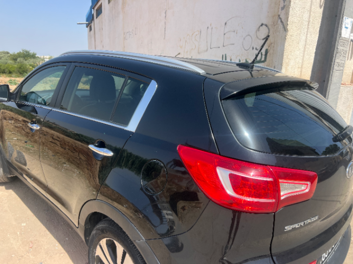 Kia SPORTAGE - Photo 2