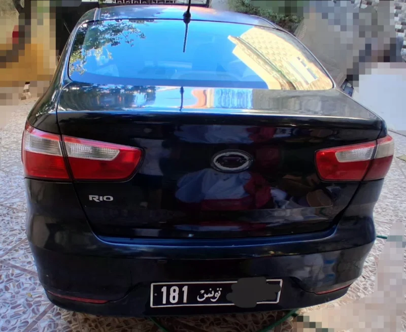 Kia RIO - Photo 7
