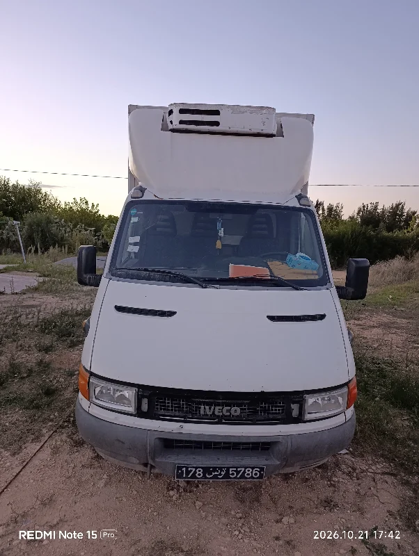 Iveco DAILY - Photo 10