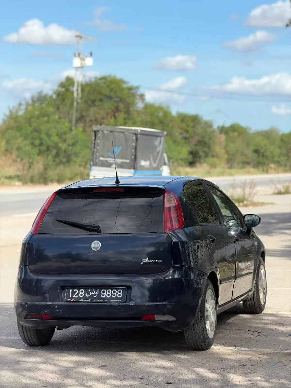 Fiat GRANDE PUNTO - Photo 7