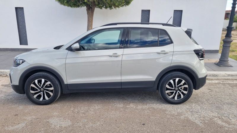 Volkswagen T-Cross - Photo 2
