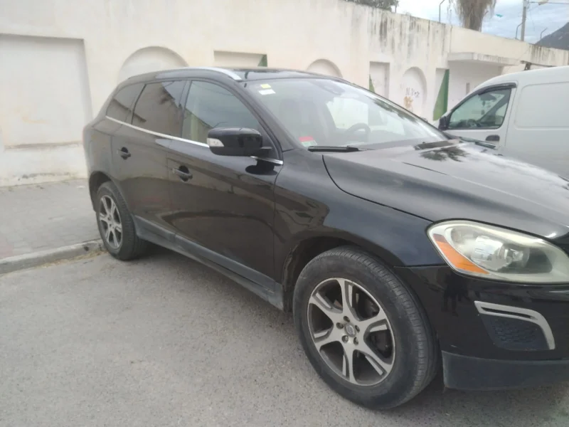 Volvo Xc60 - Photo 5