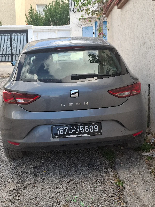 Seat Leon - Photo 5