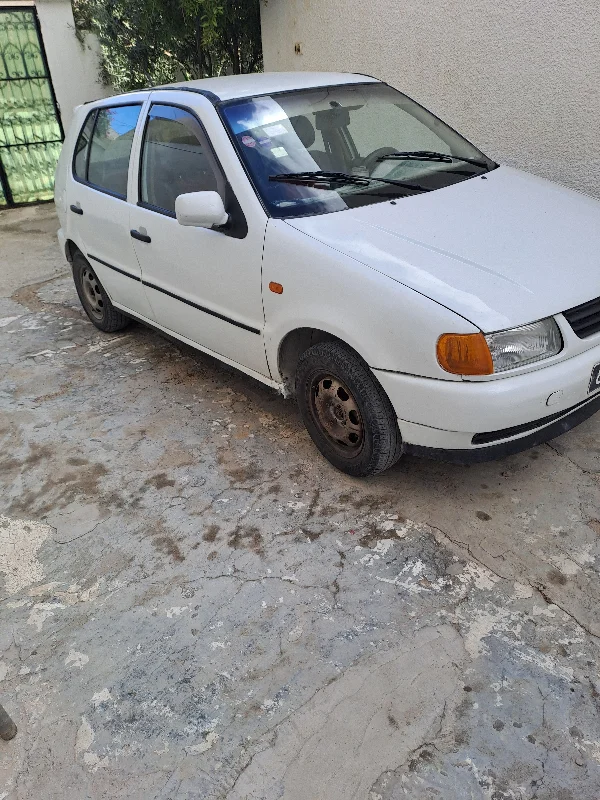 Volkswagen Polo - Photo 2
