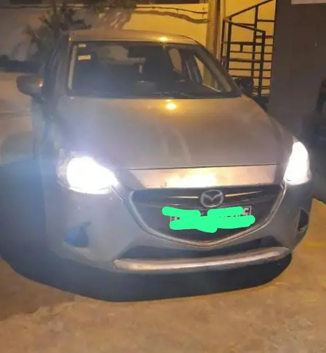 Mazda MAZDA2 2017