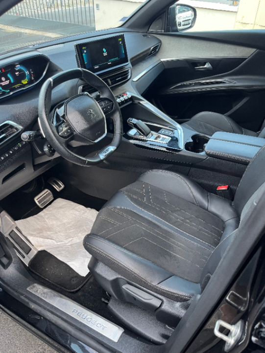 Peugeot 3008 - Photo 2