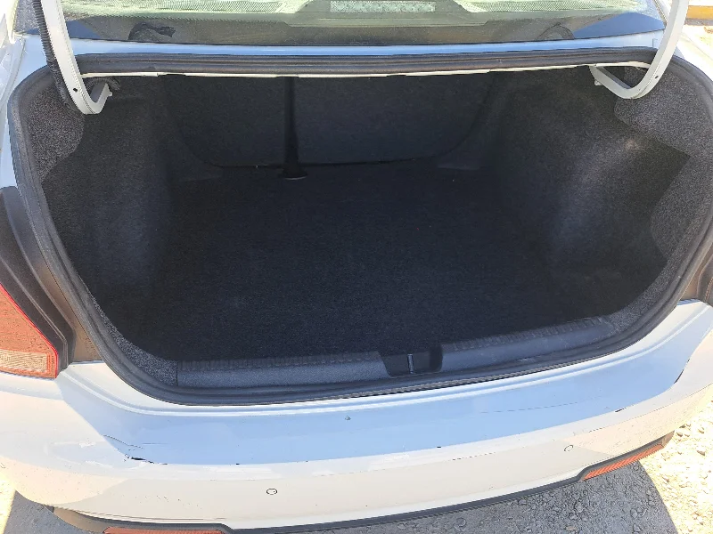 Volkswagen Polo - Photo 7
