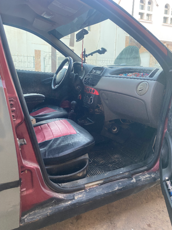 Fiat PUNTO - Photo 3