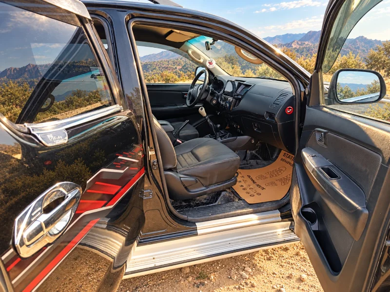 Toyota Hilux - Photo 5