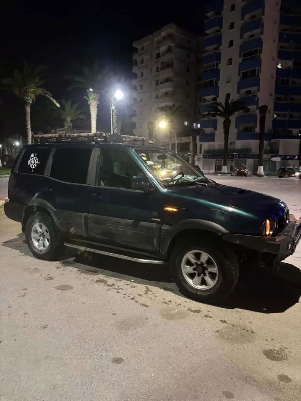 Nissan Terrano - Photo 3