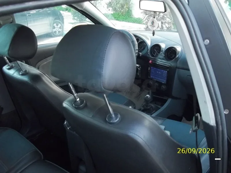Seat Ibiza - Photo 2