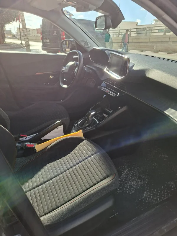 Peugeot 2008 - Photo 7