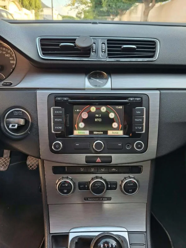 Volkswagen Passat - Photo 4
