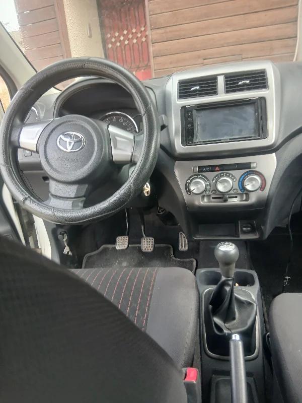 Toyota Agya - Photo 2