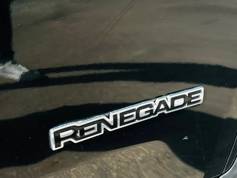 Jeep RENEGADE - Photo 7