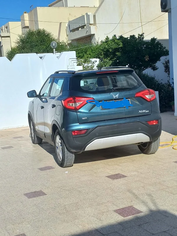 Mahindra XUV 300 - Photo 2