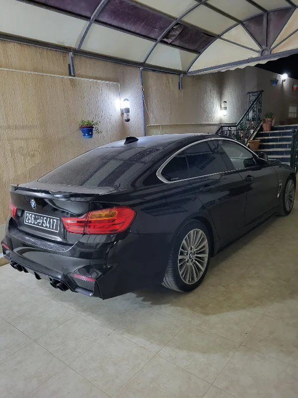 Bmw M4 - Photo 2