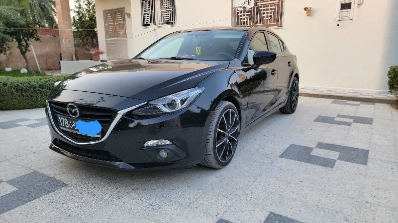 Mazda MAZDA3 - Photo 6