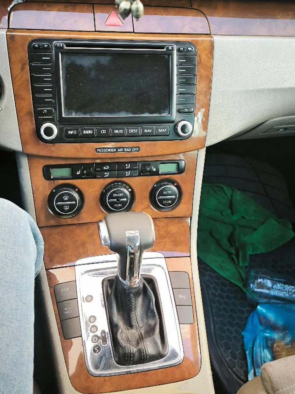Volkswagen Passat - Photo 11